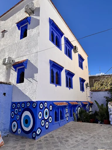 Dar Bleumain outside Riad Bleumain